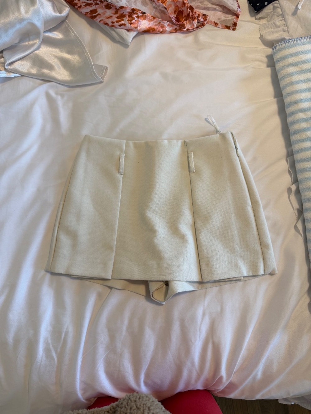 Zara white skort